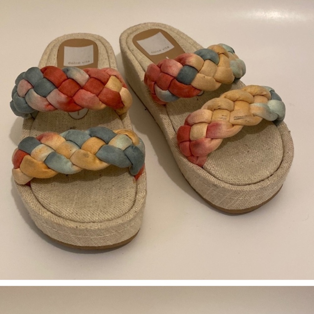 Dolce Vita colorful sandals . Size 6